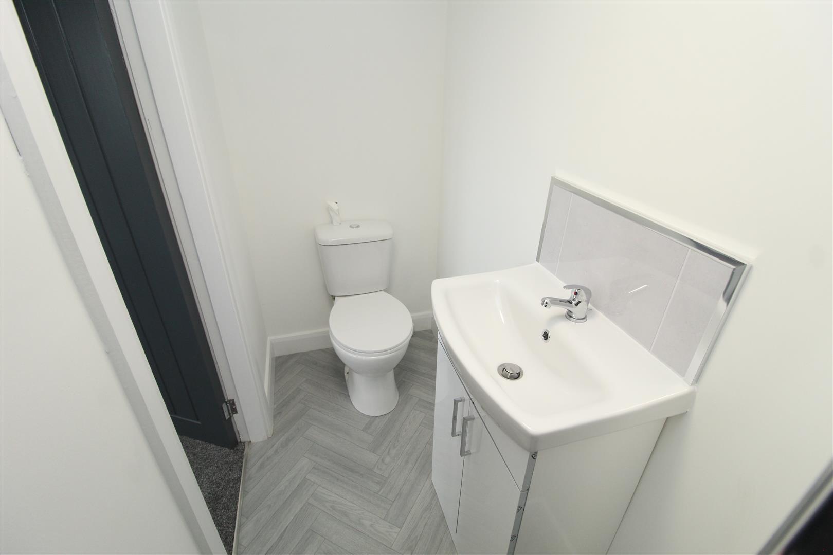 Property Details Estate Agents, Aintree, Liverpool Grosvenor